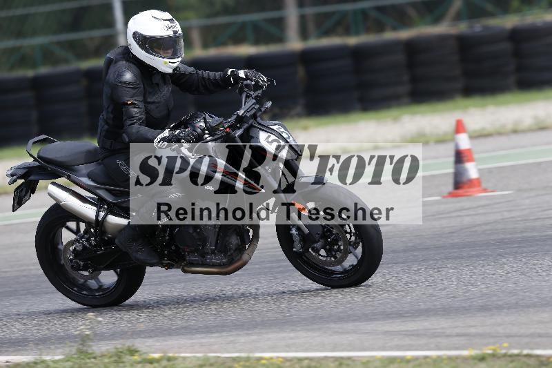 /24 16.07.2026  Cornu Master School ADR/gruen-vert/55